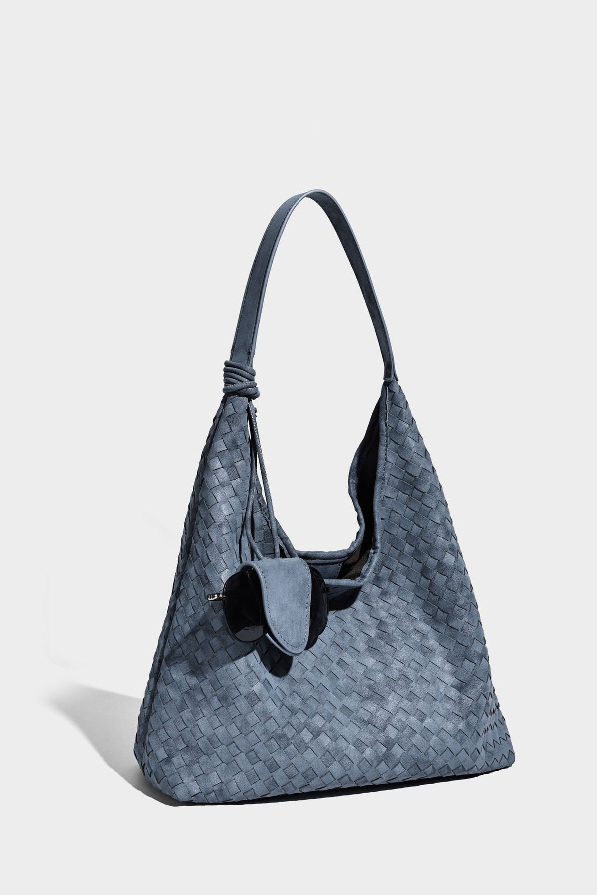 Slouchy woven hobo shoulder bag with knotted strap and matte leather-look textured finish, detail view 32