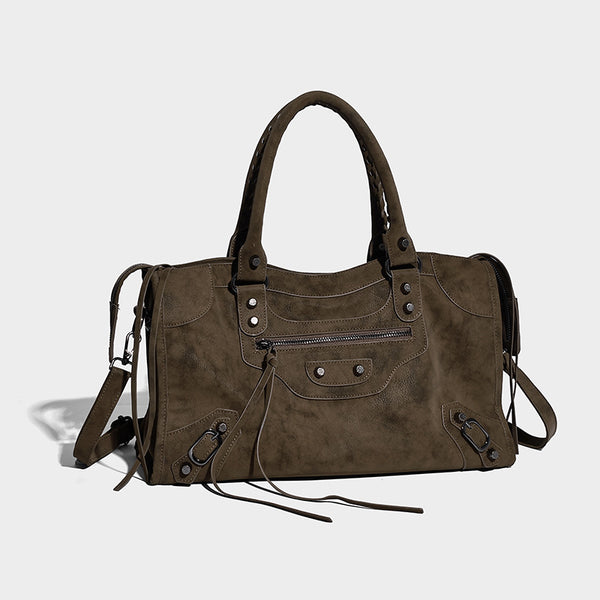 Strukturierte Satchel-Tasche in matter Velourslederoptik mit geflochtenen Tragegriffen, dunklen Nietenbeschlägen, Reißverschlussfach auf der Vorderseite und abnehmbarem