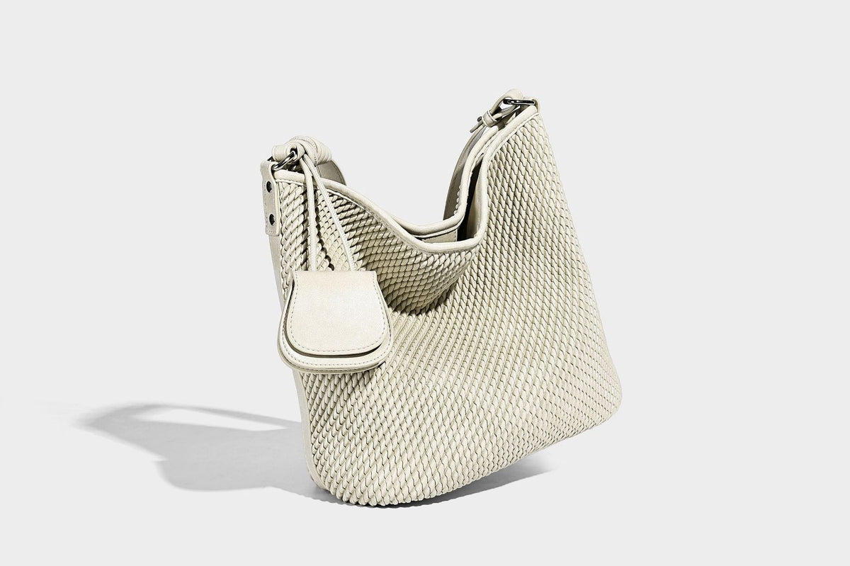 Große, weich fallende Hobo-Schultertasche mit Webstruktur in Braun, mit Mini-Tasche mit Überschlag und schmalem Knotenträger, Detailansicht 20