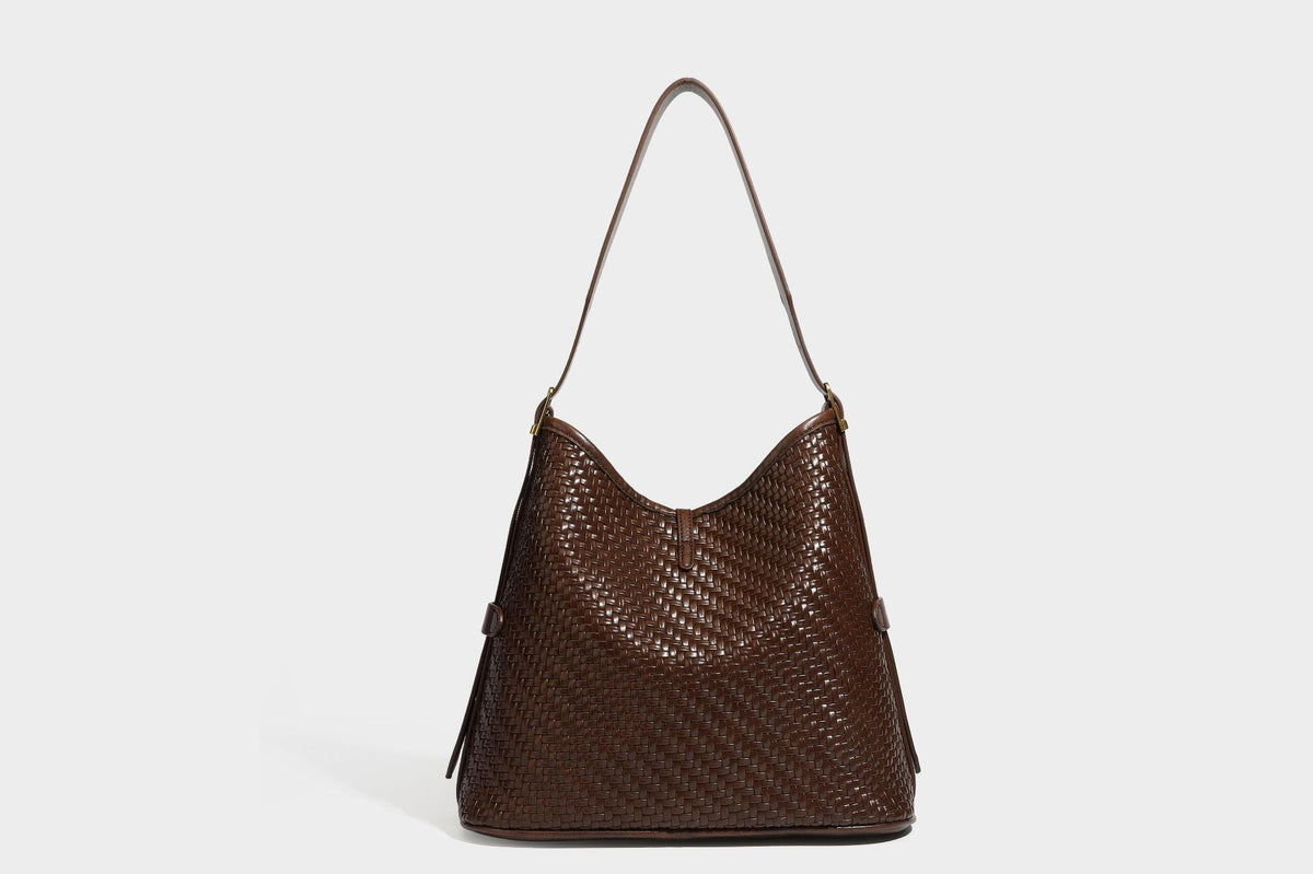Lässig gewebte Schultertasche in Lederoptik mit Bindebandverschluss, goldfarbenen Metalldetails und einem Schulterriemen, Detailansicht 35