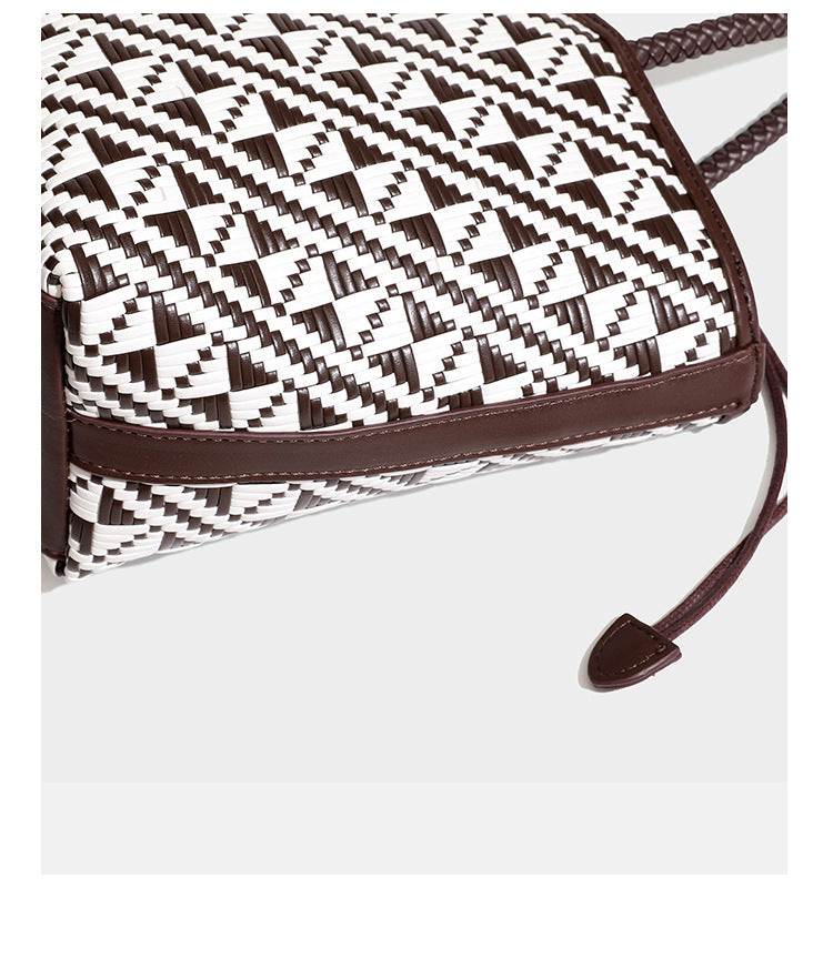 Woven geometric two-tone tote bag with braided shoulder straps and leather-look trim, detail view 26