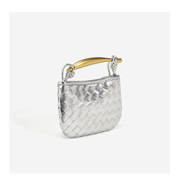Mini-Crossbody-Etui mit gewebter Rautenstruktur, geschwungenem Bügelgriff in Goldoptik und schmalem Kordelriemen, Detailansicht 11
