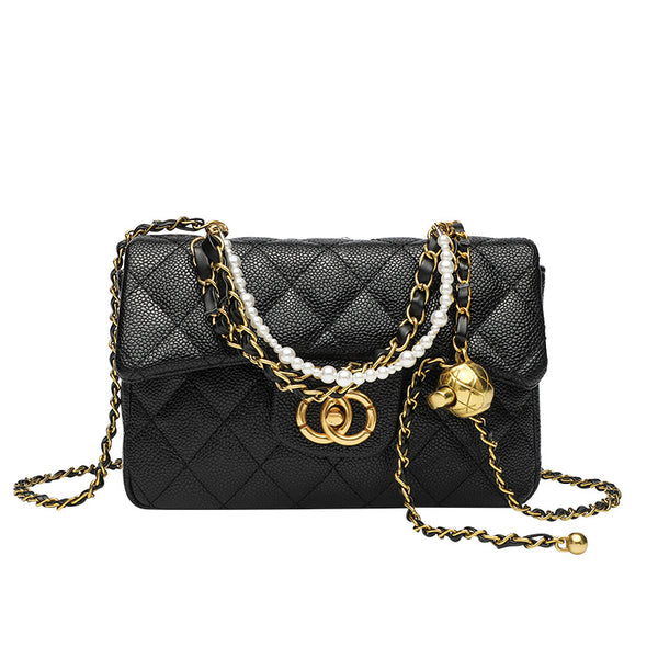 Gesteppte Crossbody-Tasche mit Rautenmuster, Klappe, perlenbesetztem Kettenriemen in Goldoptik und Drehverschluss, Detailansicht 5