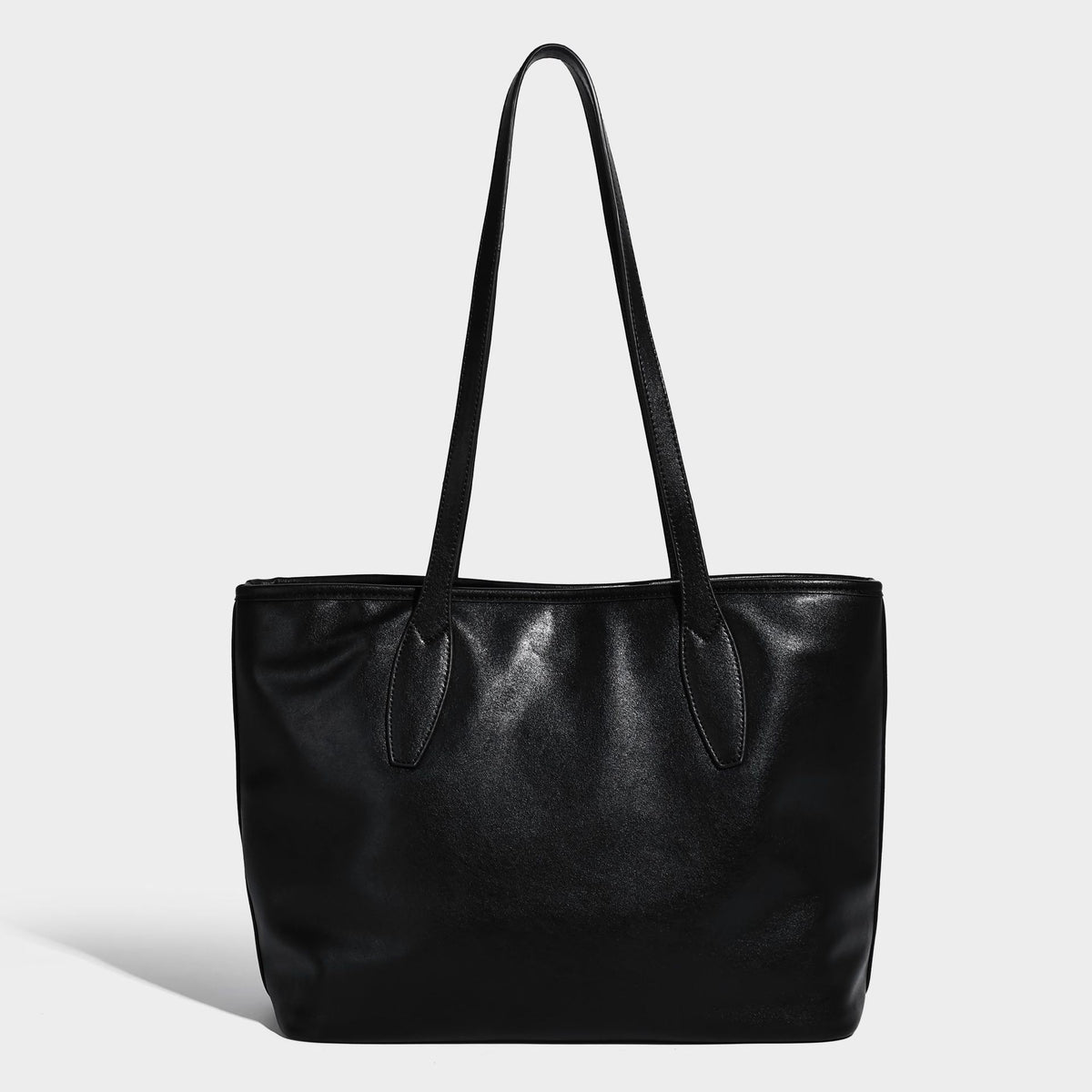Große strukturierte Tote-Bag in Lederoptik mit zwei Schulterriemen und Metallanhänger-Beschlägen, Detailansicht 6