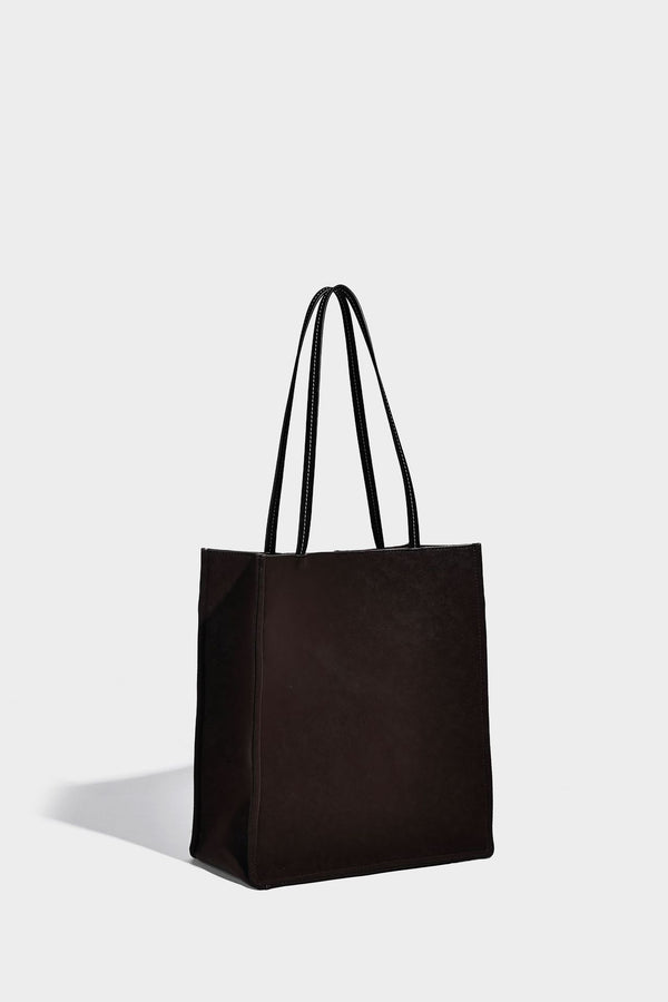 Hohe rechteckige Tote-Bag in matter Velourslederoptik mit zwei Schulterriemen und passender Reißverschlusstasche, Detailansicht 22