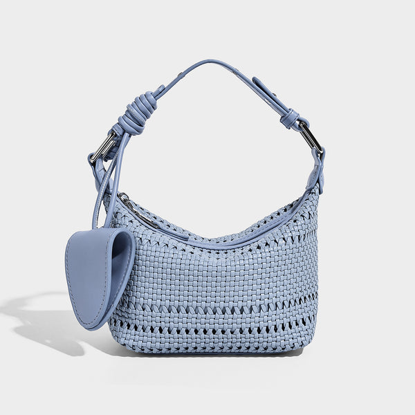 Kleine geflochtene Crossbody-Tasche mit durchbrochenem Muster, Reißverschluss oben, Lederoptik-Absetzung und verstellbarem Riemen, Detailansicht 6