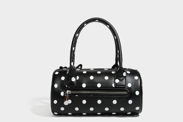 Glänzende gepunktete Barrel-Bag mit abgerundeten Henkeln, Sternanhänger und abnehmbarem Crossbody-Riemen, Detailansicht 30
