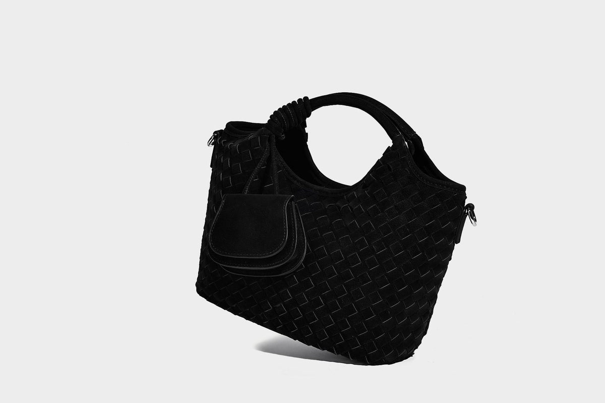 Wandelbare Tote-Schultertasche aus mattem Webmaterial mit geknoteten Tragegriffen, Vordertasche mit Klappe und abnehmbarem Schulterriemen, Detailansicht 19