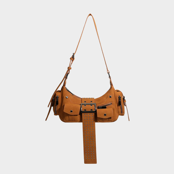 Halbmondförmige Schultertasche mit Nieten besetzter Riemenschnallenlasche, mehreren Frontfächern und silberfarbenen Metalldetails, Detailansicht 55