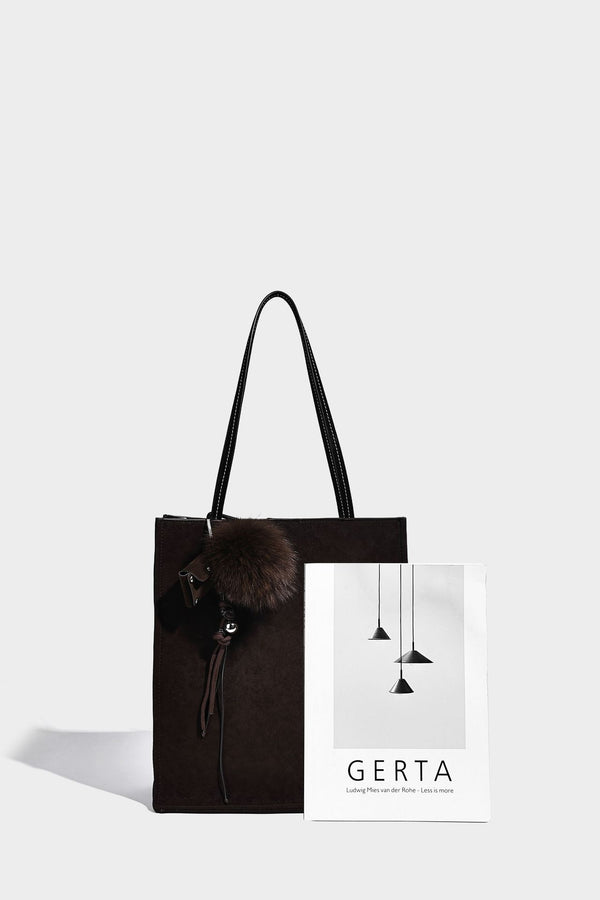 Hohe rechteckige Tote-Bag in matter Velourslederoptik mit zwei Schulterriemen und passender Reißverschlusstasche, Detailansicht 20