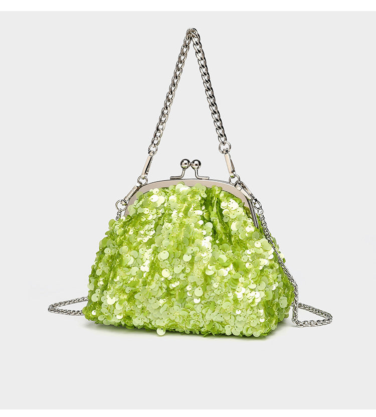 Small structured sequin kiss-lock evening bag with silver-tone chain strap in cream white, detail view 19