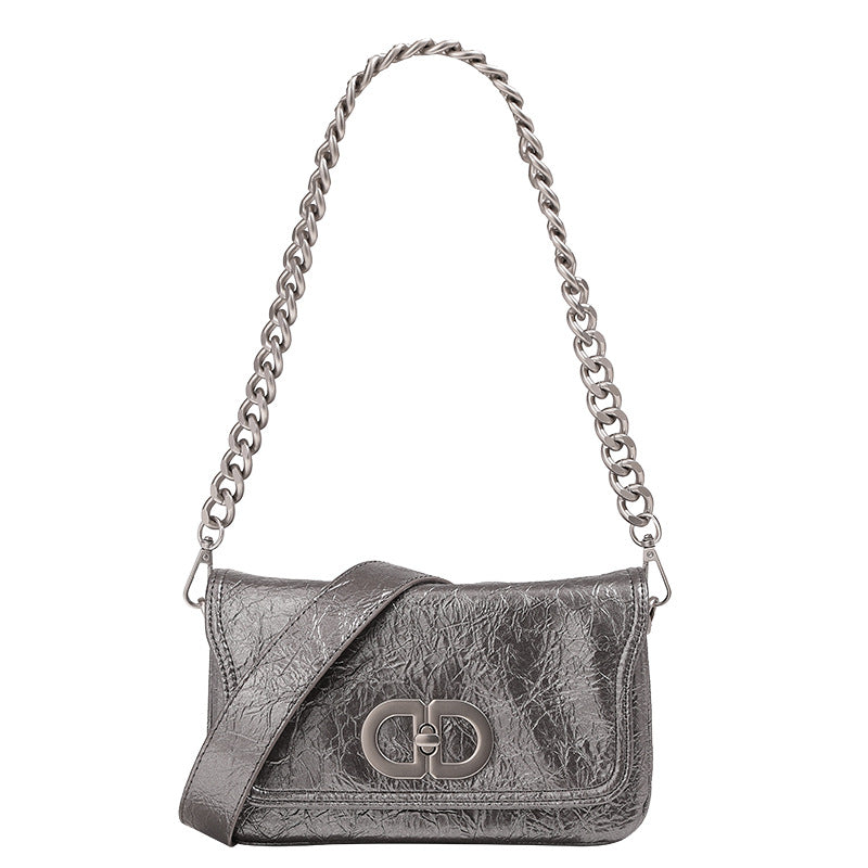 Rectangular flap shoulder bag with chunky silver-tone chain strap and crinkled leather-look finish, detail view 5