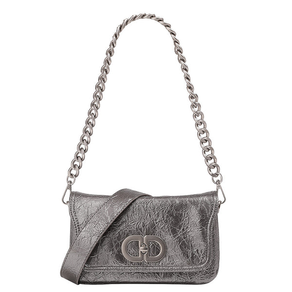 Rectangular flap shoulder bag with chunky silver-tone chain strap and crinkled leather-look finish, detail view 5