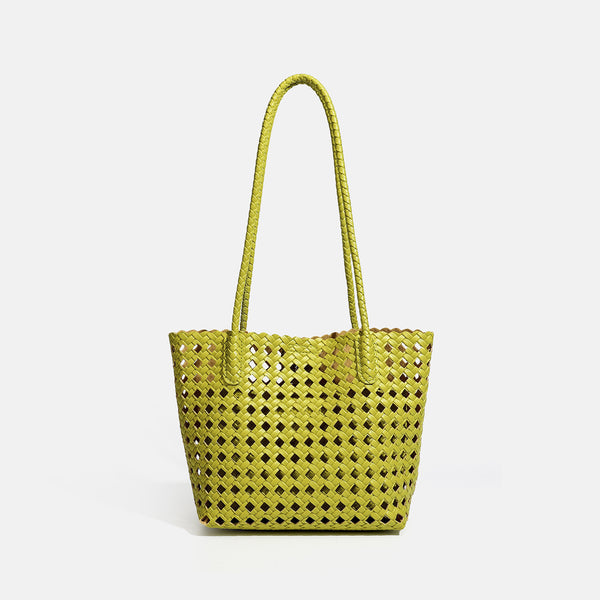 Gewebte Tote-Bag in Chartreuse mit offenem Gittermuster, langen geflochtenen Schulterriemen und gewelltem oberen Rand, Detailansicht 6