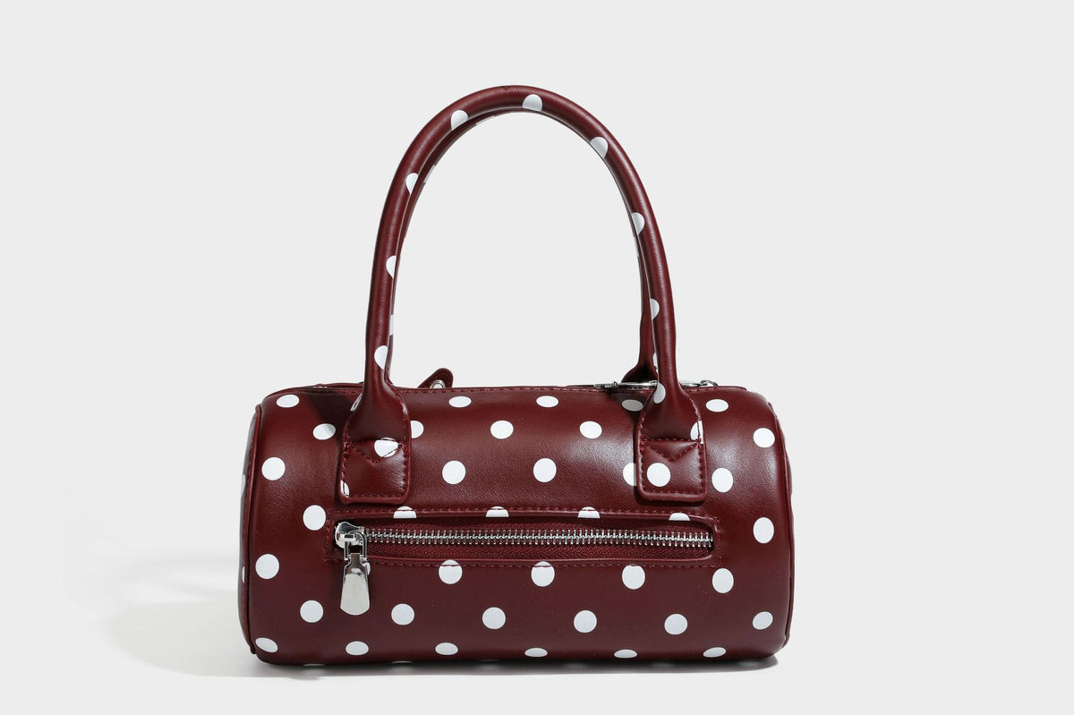 Glänzende gepunktete Barrel-Bag mit abgerundeten Henkeln, Sternanhänger und abnehmbarem Crossbody-Riemen, Detailansicht 24