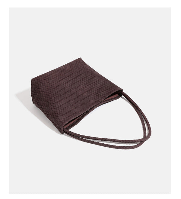 Große Hobo-Schultertasche mit Webstruktur, geflochtenem Riemen und weicher, trapezförmiger Silhouette, Detailansicht 13