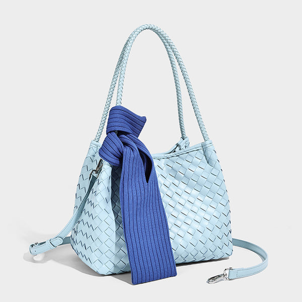 Glänzend gewebte Schultertasche im Shopper-Stil mit geflochtenen Doppelhenkeln in Mintgrün, Detailansicht 8