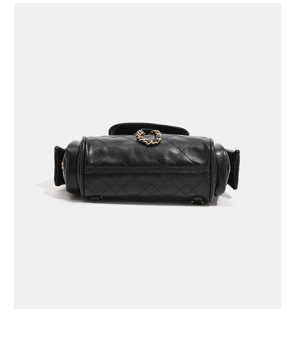 Small quilted leather-look flap bag with gold-tone chain strap and diamond stitch pattern, detail view 14