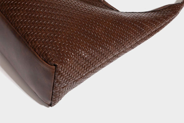 Slouchy woven leather-look hobo tote bag in brown with detachable zip pouch and gold-tone hardware, detail view 41