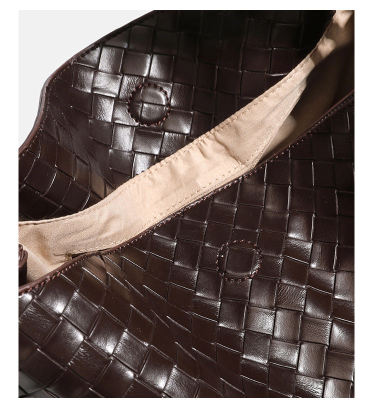 Slouchy woven leather-look hobo shoulder bag with braided strap and open top, detail view 19