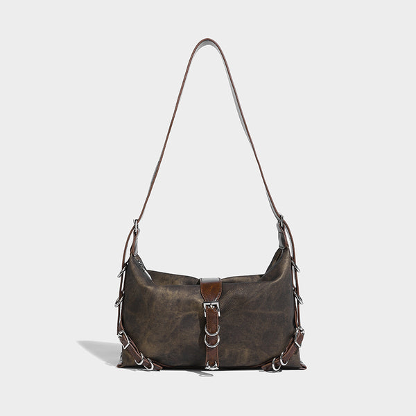 Lässig fallende Hobo-Schultertasche mit Used-Finish, silberfarbenen Ring- und Schnallendetails sowie verstellbarem Riemen, Detailansicht 6