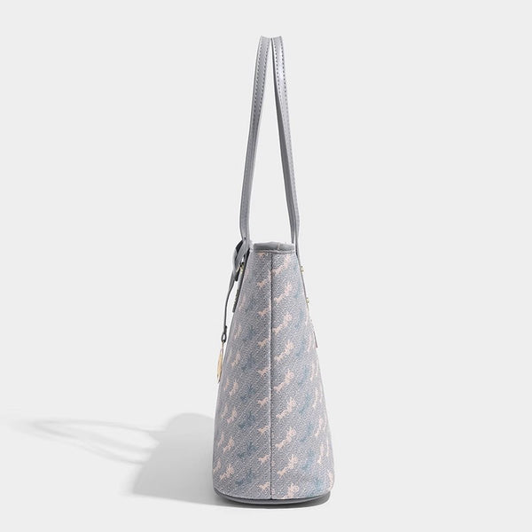 Große, formstabile Tote-Bag mit Vintage-Print, Besatz in Lederoptik, goldfarbenen Beschlägen und Reißverschluss oben, Detailansicht 2