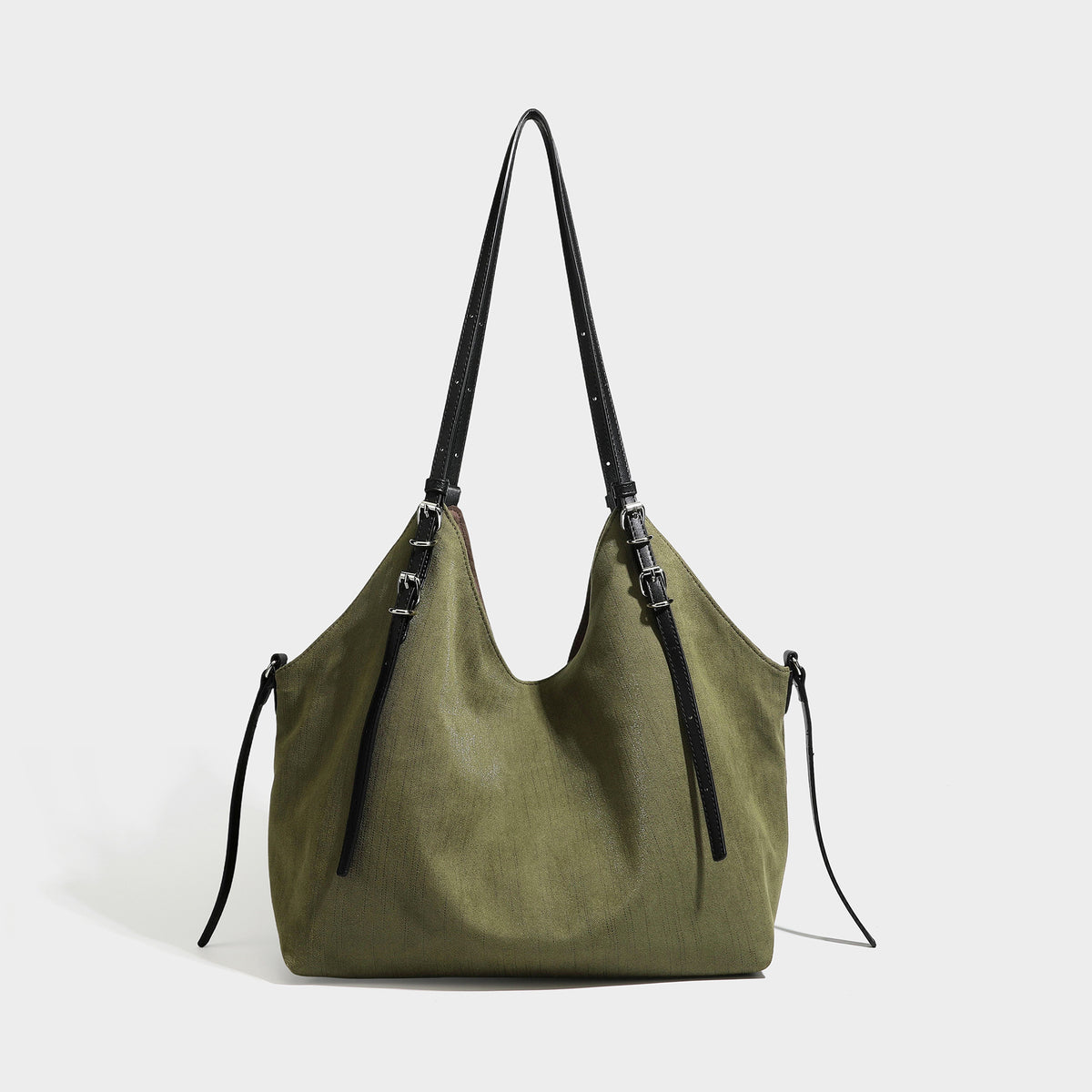Oversized Hobo-Schultertasche in Olivgrün mit langen Doppelriemen in Lederoptik, silberfarbenen Schnallendetails und