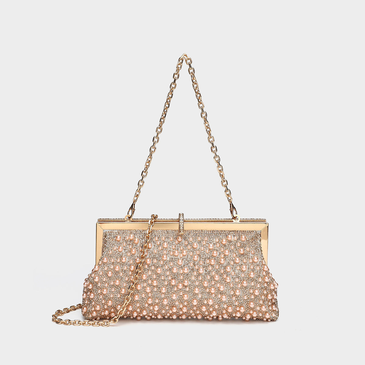 Rechteckige, mit Kunstperlen und Strasssteinen besetzte Abend-Clutch mit silberfarbenem Bügelverschluss und abnehmbarem Kettenriemen