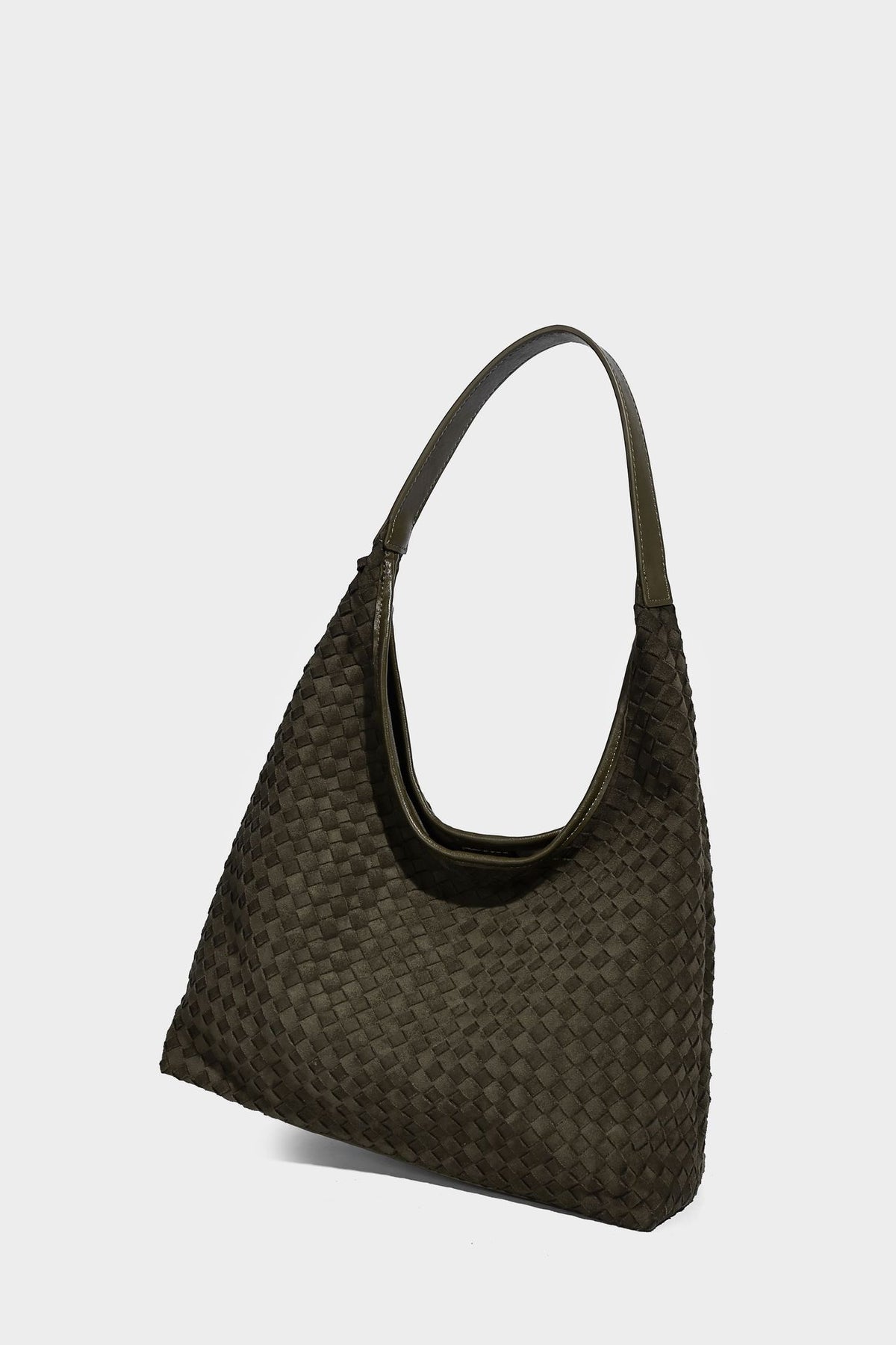 Large slouchy woven hobo tote bag with curved shoulder strap and triangular silhouette, detail view 27
