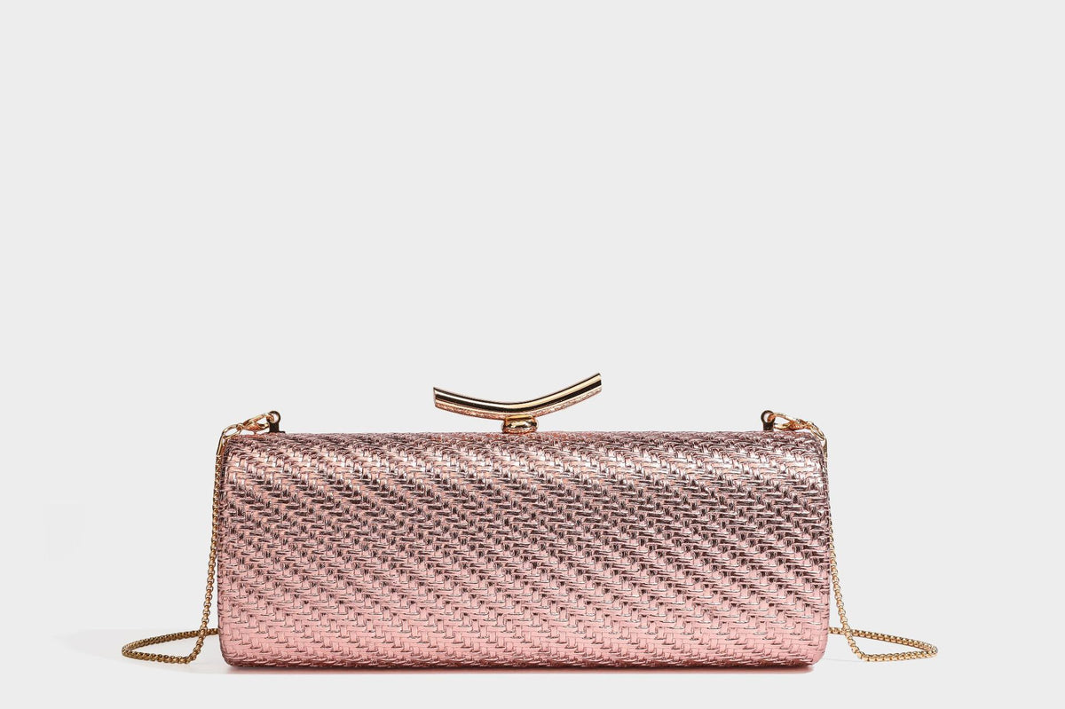 Strukturierte metallische Abend-Clutch mit gewebter Optik, geschwungenem goldfarbenem Kiss-Lock-Verschluss und abnehmbarem schmalem goldfarbenem Kettenriemen