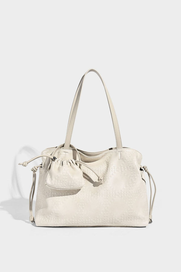 Große Tote-Schultertasche aus geprägtem Lederimitat in Elfenbein-Creme mit zwei langen Riemen, seitlicher Kordelraffung und abnehmbarem