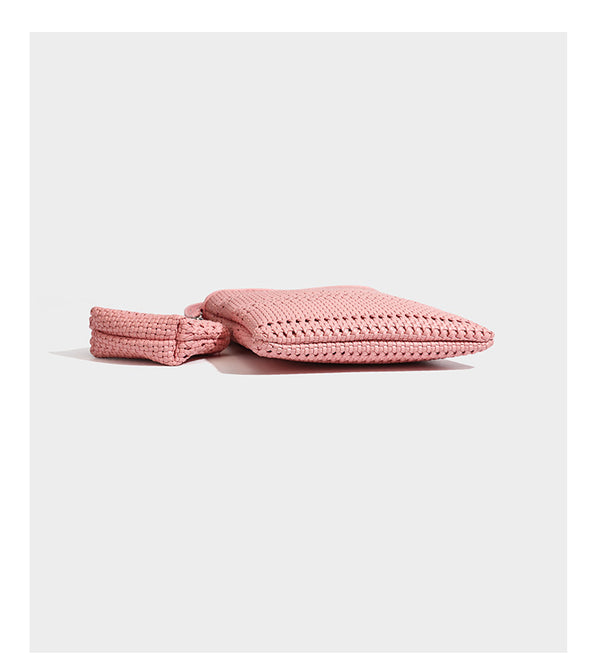 Kleine rechteckige Crossbody-Tasche aus offen geflochtenem Material mit passendem Mini-Täschchen und verstellbarem schmalem Riemen, Detailansicht 19