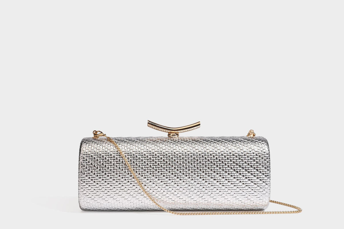 Strukturierte metallische Abend-Clutch mit gewebter Optik, geschwungenem goldfarbenem Kiss-Lock-Verschluss und abnehmbarem schmalem goldfarbenem Kettenriemen