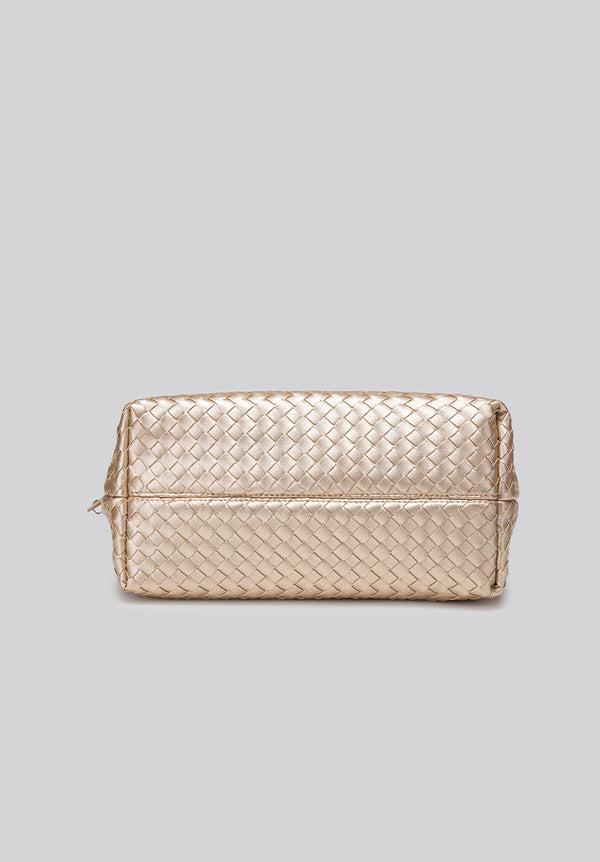 Large woven leather-look hobo shoulder bag with braided strap and star charm, detail view 15