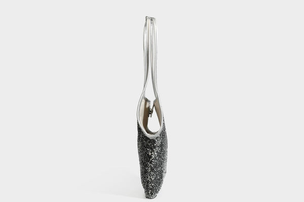 Kleine Pailletten-Schultertasche im Tote-Stil mit langem Metallic-Riemen und trapezförmiger Silhouette, Detailansicht 39