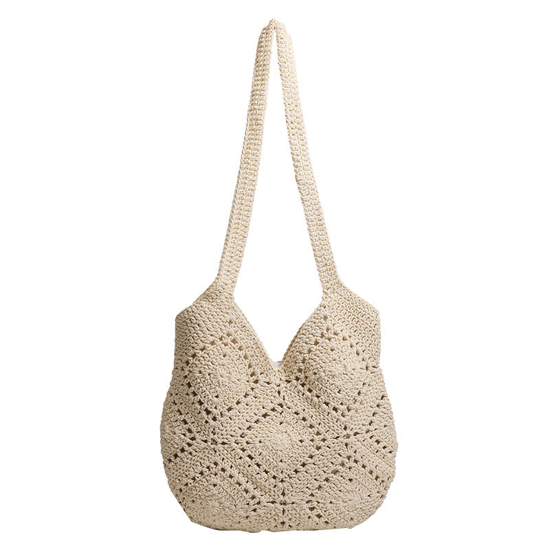 Gehäkelte, gewebte Schultertasche im Shopper-Stil mit offenem Webmuster, Stofffutter und langen Schulterriemen, Detailansicht 5