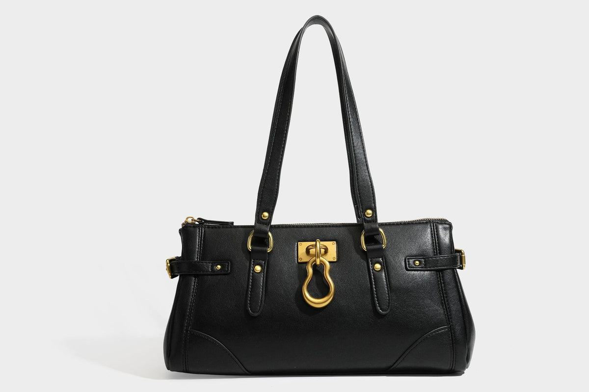 Strukturierte dunkelbraune Satchel-Tote in Lederoptik mit Ringverschluss in Antikgold-Optik, zwei Henkeln und seitlichem Riemen mit Schnalle