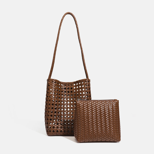 Altrosa Bucket-Bag aus offenmaschigem Webmaterial mit langem Flechtriemen und passender Innentasche mit Reißverschluss, Detailansicht 10