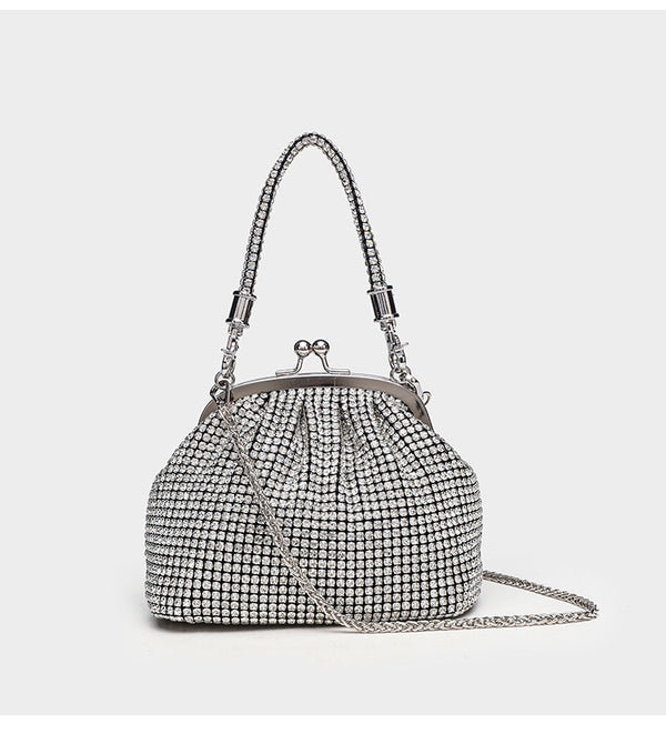 Kompakte Abendtasche mit durchgehendem Strassbesatz, silberfarbenem Metallrahmen, Strass-Tragegriff und abnehmbarer Kette