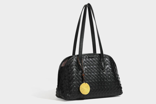 Strukturierte kuppelförmige Schulter-Tote-Bag mit geometrischer Flechtoptik in Lederoptik, langen Doppelriemen, Reißverschluss oben und rundem