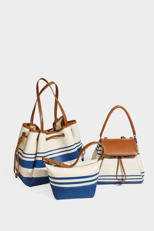 Cremefarbene und blau gestreifte Canvas-Schultertasche mit Träger in Lederoptik und Reißverschluss in Silberoptik, Detailansicht 29