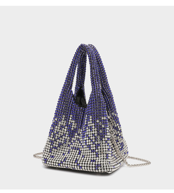 Ombré-Kristalltasche in Schwarz bis Silber mit Strasssteinen, Kettenriemen und Kristall-Tragegriffen, Detailansicht 15