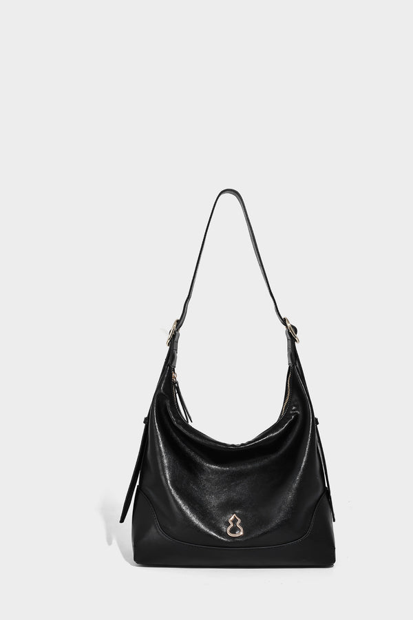 Glossy leather-look slouchy hobo shoulder bag with zip closure, gold-tone hardware, and adjustable strap, detail view 25