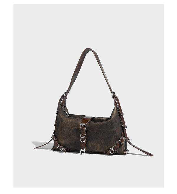 Formlose Hobo-Schultertasche mit Used-Finish, silberfarbenen Ring- und Schnallenbeschlägen sowie verstellbarem Riemen, Detailansicht 9