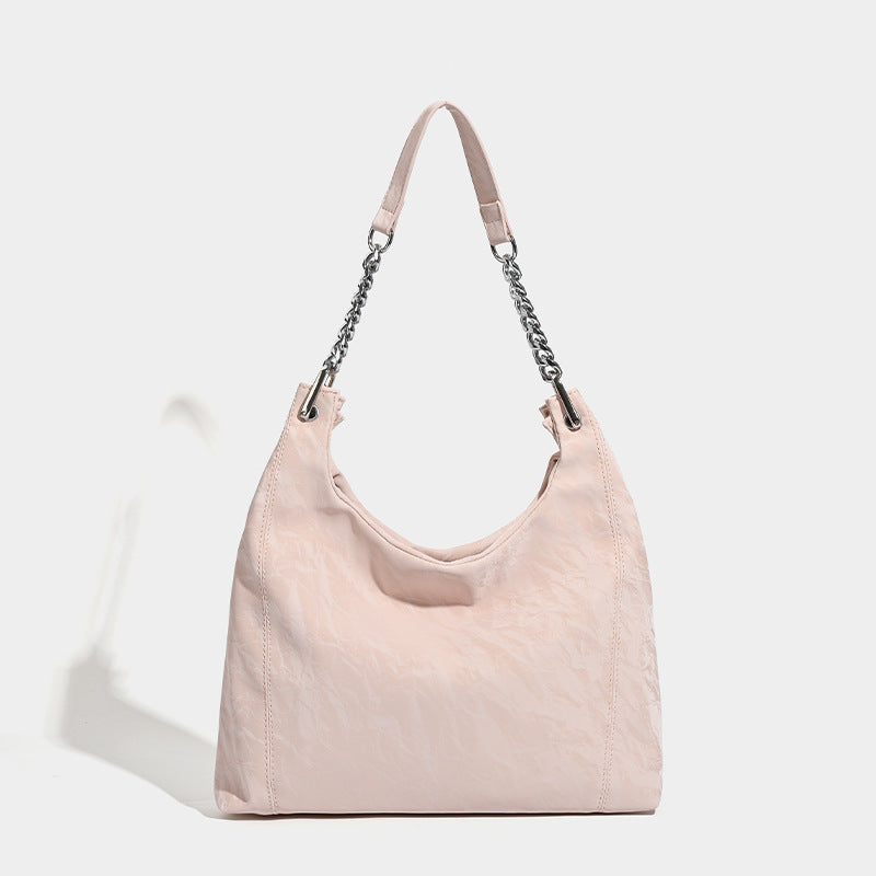 Große Schultertasche im Tote-Stil aus geprägter Lederoptik mit silberfarbenem Kettenriemen, Vorderansicht