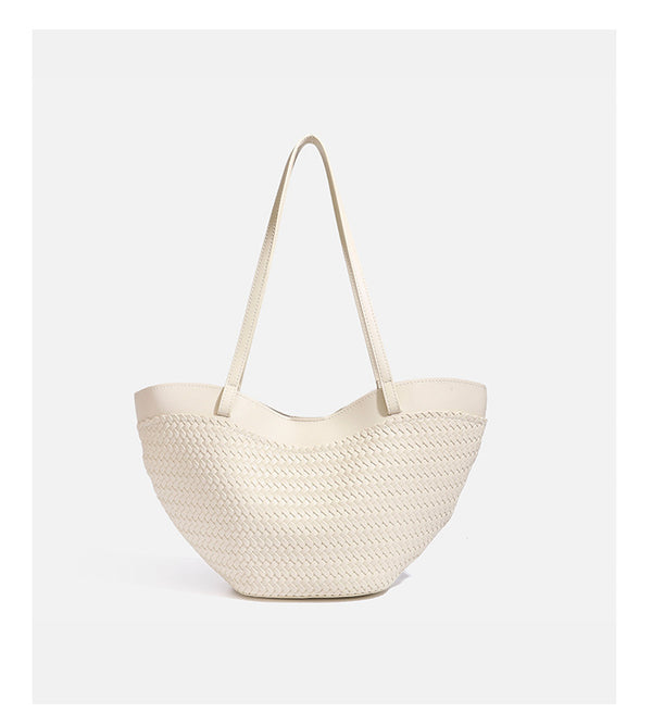 Große schwarze gewebte Tote-Bag mit glatter Kante in Lederoptik, langen doppelten Schulterriemen und geschwungener Silhouette, Detailansicht 14