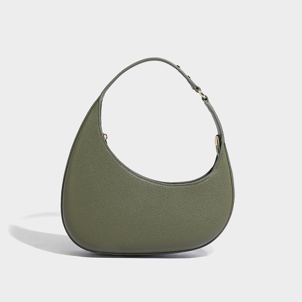 Halbmondförmige Hobo-Schultertasche in genarbter Lederoptik mit schmalem Riemen und goldfarbenen Reißverschlussdetails, Detailansicht