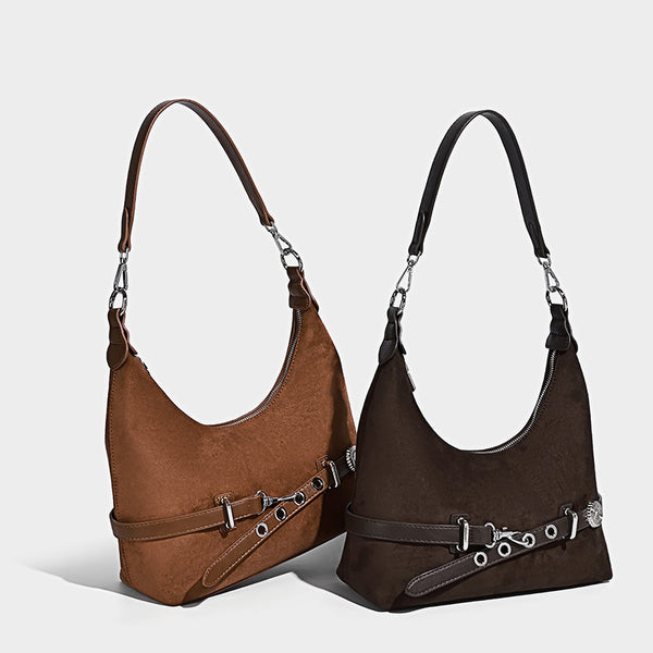 Hobo-Schultertasche in Dunkelbraun mit Veloursleder-Finish, silberner Gürtelschnalle und Ösenbeschlägen, verstellbarem Riemen, Detailansicht 2