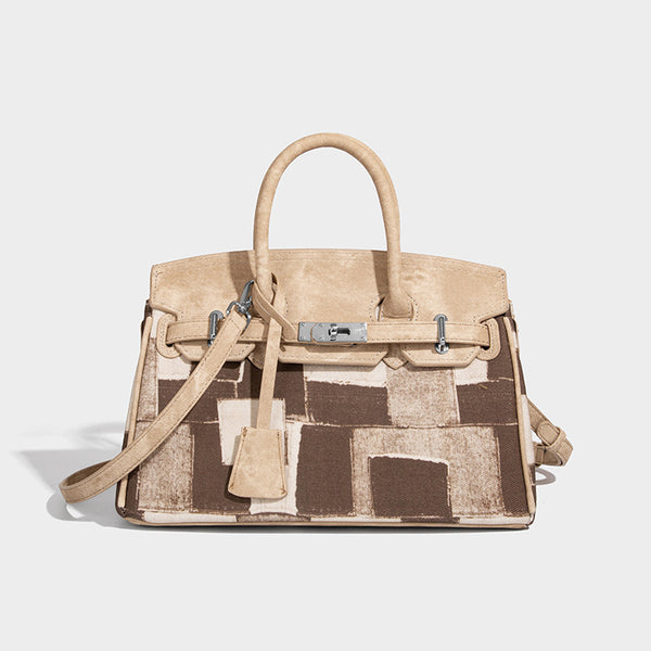 Strukturierte Satchel-Tasche im Patchwork-Design mit zwei Tragegriffen, Klappe mit Drehverschluss und silberfarbenen Beschlägen, Detailansicht 7