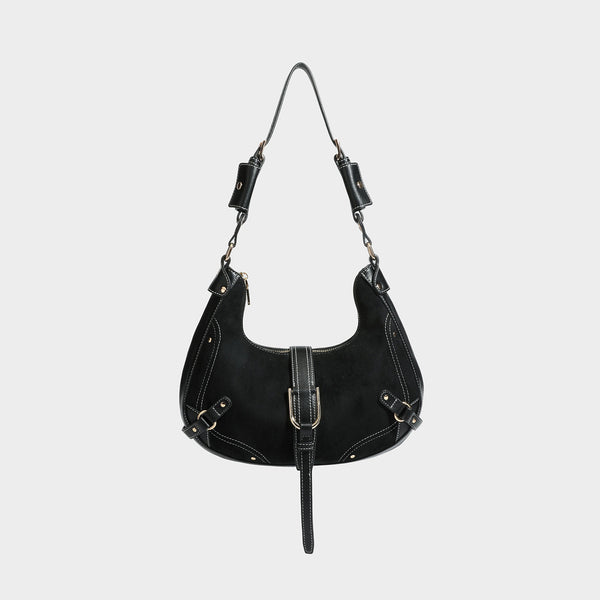 Sichelförmige Halbmond-Schultertasche in Camelbraun mit Velourslederoptik, weißen Kontrastnähten, goldfarbenen Schnallenbeschlägen und